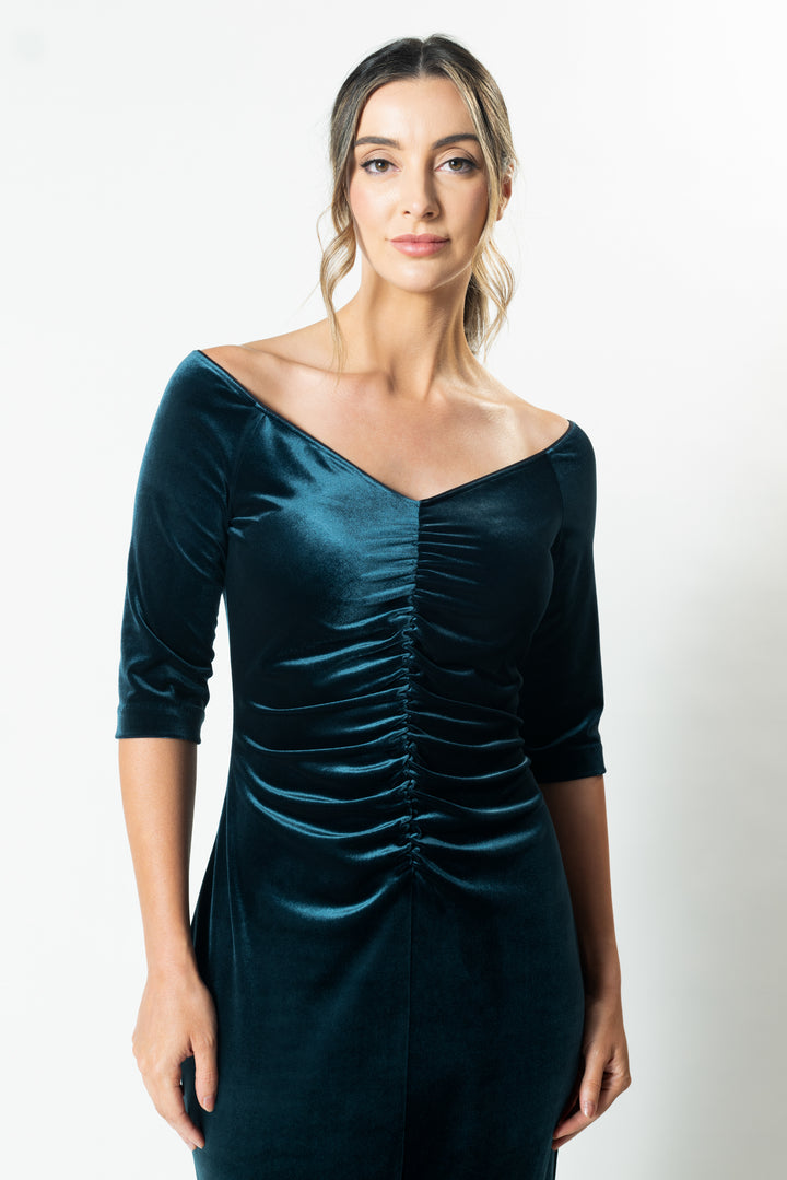 SILHOUETTE Gather Front 3/4 Sleeve Gown