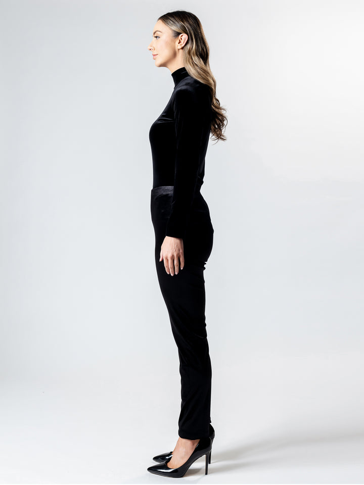 SILHOUETTE Straight Leg Velvet Pant